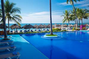 Crown Paradise Club Puerto Vallarta - All Inclusive - Mexico